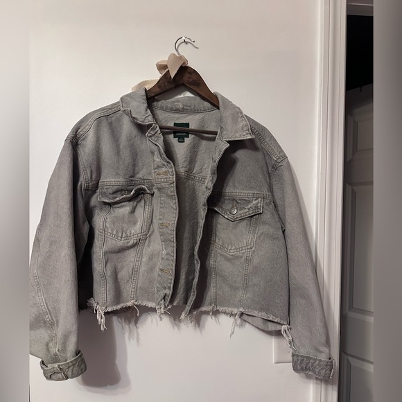 wild fable Jackets & Blazers - Wild Fable Light Gray Cropped Jean Jacket